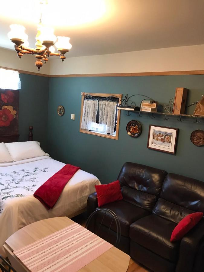 罗贝瓦勒Chez Odette, Loft Intime公寓 外观 照片